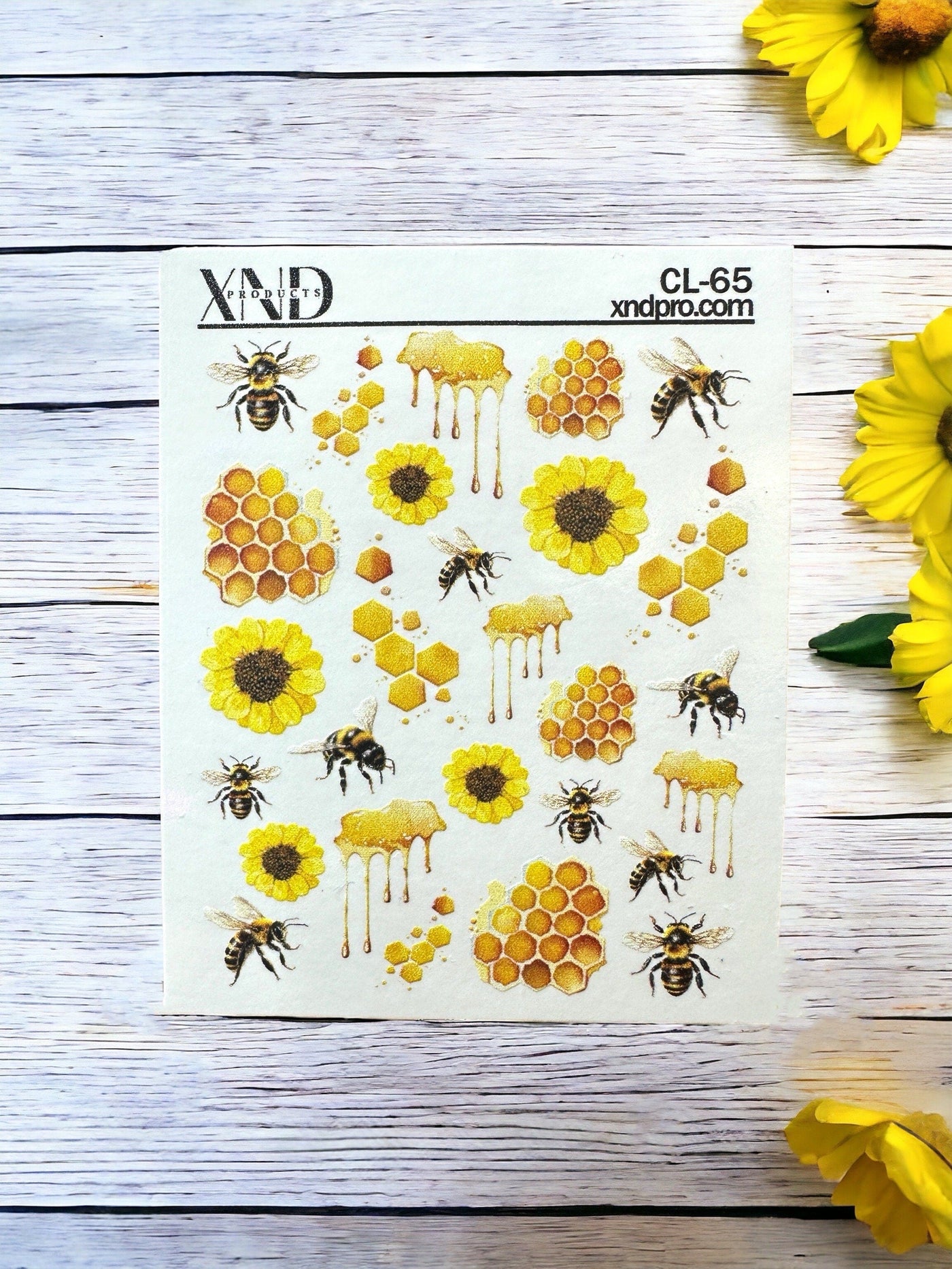 CL-65 / Nail Decal 2D / Bees / Spring